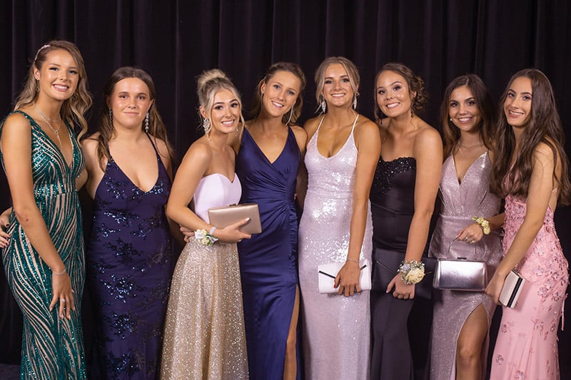 what do parents wear to year 12 formal