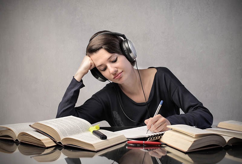 Study in Silence or Listen to Music?